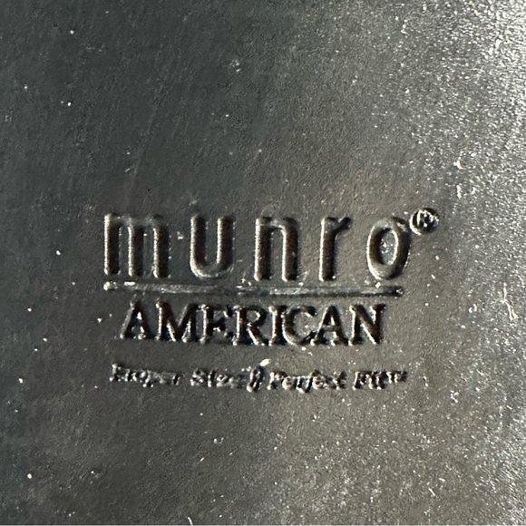 Munro American Size 10 - Picture 6 of 8